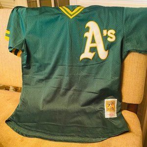 Oakland A's MLB Mitchell and Ness Rickey Henderson BP Jersey Adult XL